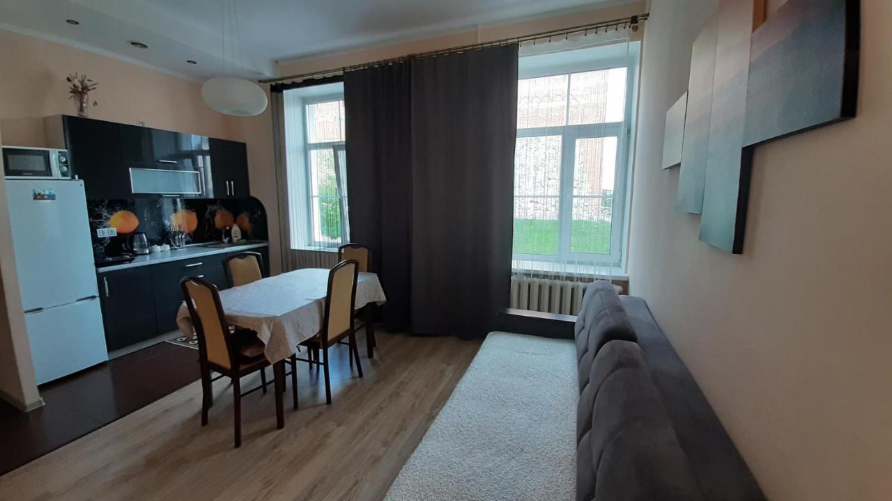La Zamka Apartment ลิดา ภายนอก รูปภาพ
