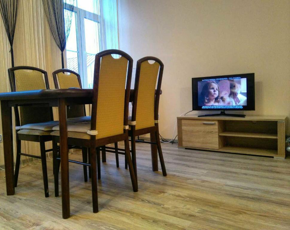 La Zamka Apartment ลิดา ภายนอก รูปภาพ
